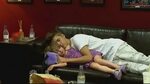 To je roztomilé: Justin Bieber usnul v objetí se svou malou 
